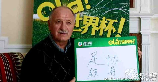 美女露胸的视频